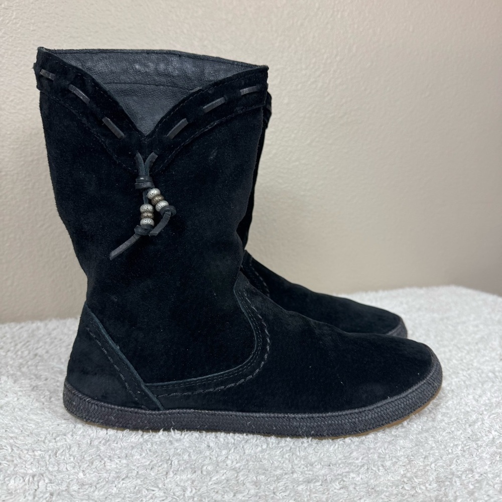 Ugg Laurin Mid Calf Suede‎ Moccasin Boots Grounding Black Leather Suede